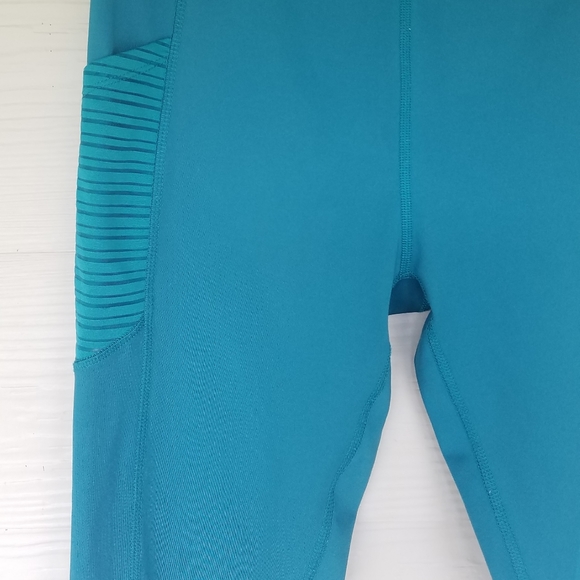 Bally Total Fitness Leggings Capri Teal Mesh Side Pockets Sz XL Workout Leggings - Picture 6 of 12
